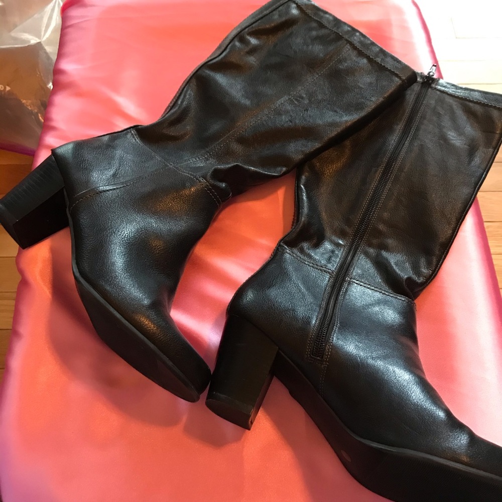 Black boots. 3”heel. 9 1/2M.